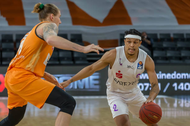 化解了长达 化解了长达