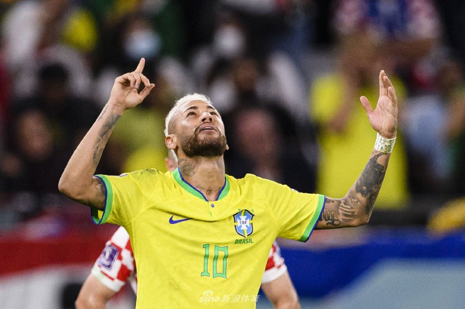 拜仁目前在 拜仁目前在