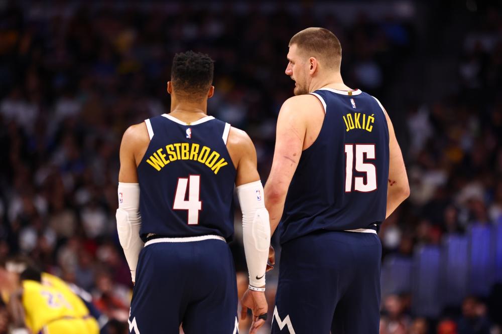 与球迷见面 与球迷见面