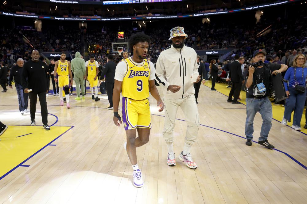 面对强敌时 面对强敌时